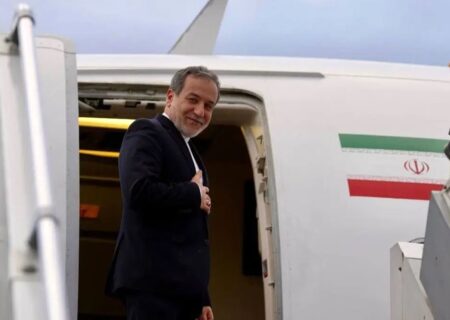 عراقچی عازم رم شد