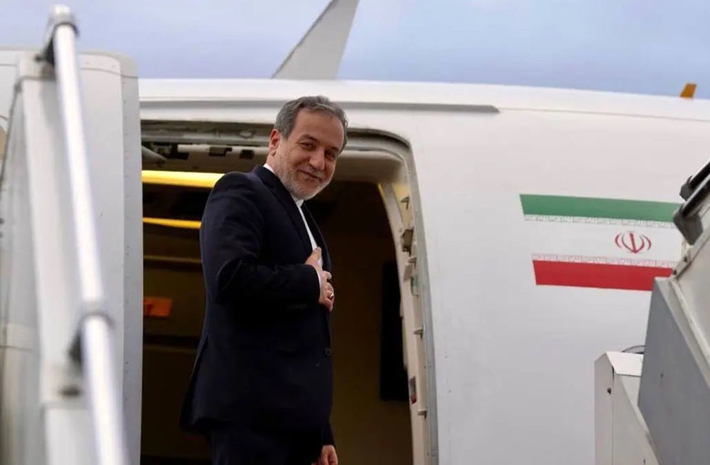 عراقچی عازم رم شد