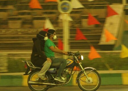 آلودگی هوا در ۱۳ شهر خوزستان؛ آبادان و خرمشهر در وضعیت خطرناک تنفسی