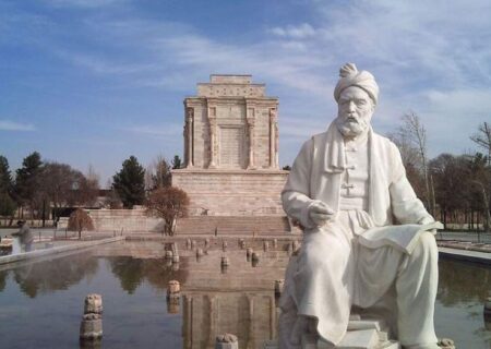 شاهنامه، فراتر از یک آفرینش ادبی