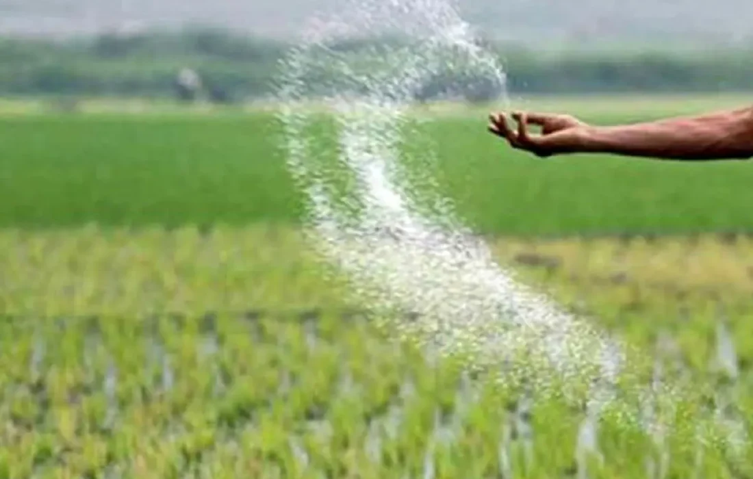 بیش از ۱۰ هزار تن کود کشاورزی در خوزستان توزیع شد