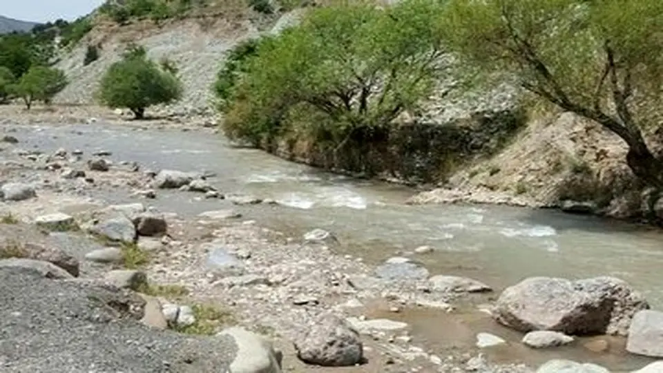 نگاهی به خشکی رودخانههای ایران در یک سال اخیر از جاجرود تا لرستان؛ رودخانهها تشنه ماندهاند