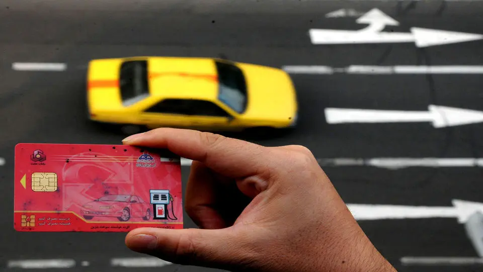 تعویق در قطع سهمیه سوخت خودروهای بدون بیمه شخص ثالث