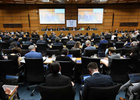 آغاز نشست اضطراری شورای حکام درباره حملات اسرائیل به تأسیسات هسته‌ای ایران