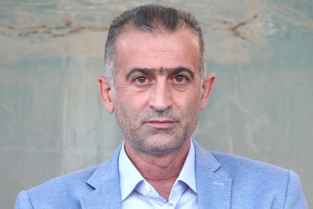 فراز کمالوند از نفت آبادان جدا شد