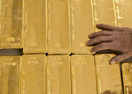 طلا پرواز کرد/ قیمت جدید طلای جهانی امروز ۱۵ خرداد ۱۴۰۴