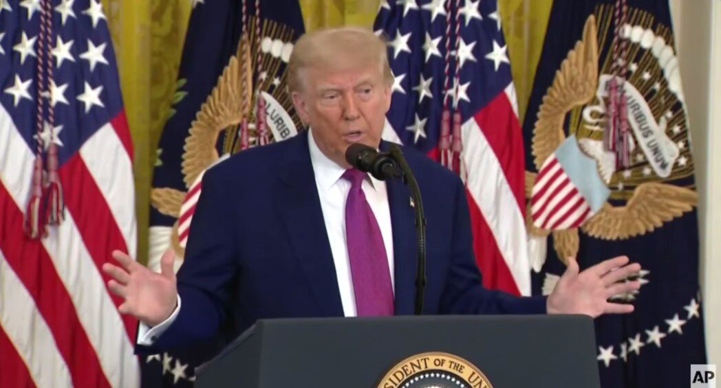 ترامپ: به توافق با ایران نسبتا نزدیک هستیم/حمله اسرائیل به ایران ممکن است رخ دهد