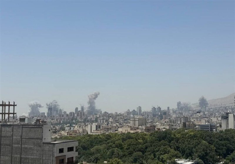 شنیده شدن صدای انفجار مهیب در تهران/ محل انفجار مشخص نیست/ پدافند هوایی فعال شد