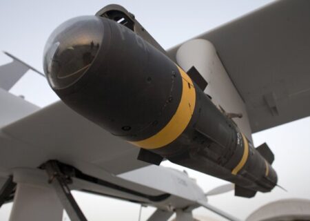 میدل ایست آی: آمریکا به طور محرمانه موشک‌های هلفایر به اسرائیل داده است