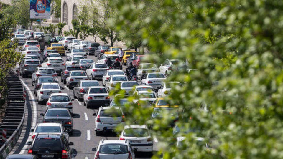 فعالیت خودروهای پلاک شهرستان در تهران ممنوع است/ لزوم تجهیز مسافربرهای اینترنتی به آرم و علائم ممیزه