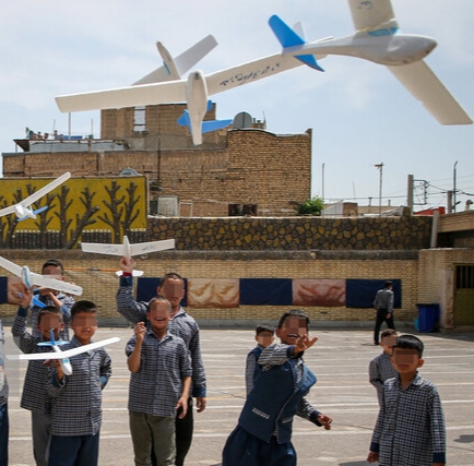 فقر» و «اعتیاد» عمده علت حضور کودکان کار در خیابان/ ۷۳ درصد این کودکان با والدینشان زندگی میکنند