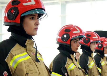 برای اولین بار در کشور؛ استخدام آتش نشانان زن در دستور کار قرار گرفت