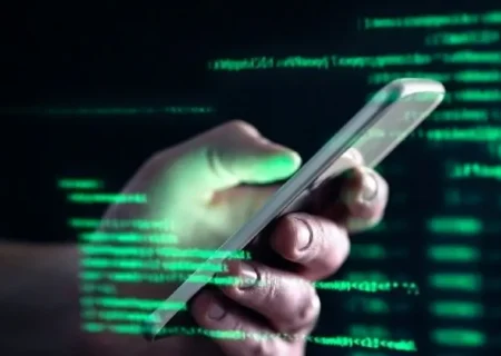 به شماره‌های ناشناس خارجی جواب ندهید 