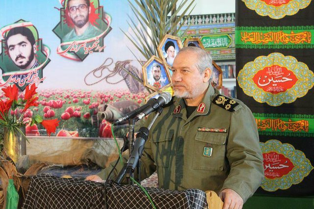 سرلشکر صفوی: نیروهای مسلح ایران برای همه طرحهای دشمن آمادگی دارند