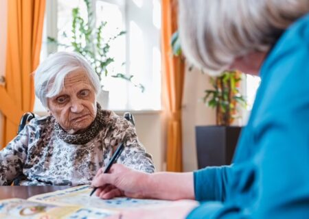 این علائم آلزایمر را با روند پیری اشتباه نگیرید