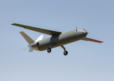 سریع‌ترین پهپاد انتحاری جهان / هیولای کوچک با سرعت ۴۵۰ کیلومتر بر ساعت