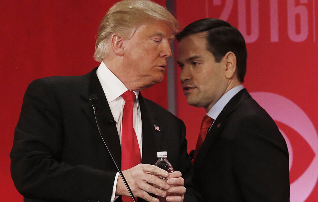 فاینشنال تایمز فاش کرد: این مرد،ترامپ را مجبور به رویکرد سخت علیه ایران کرد