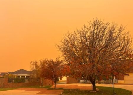 ورود توده عظیم گرد وغبار از مرزهای غربی کشور