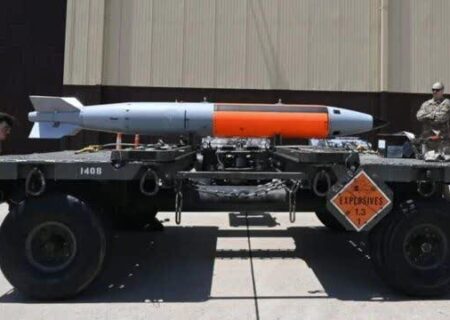 آمریکا بمب اتم به انگلیس اعزام کرد