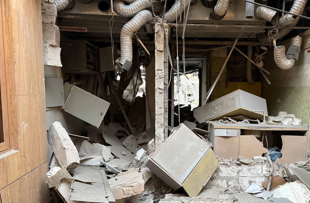 آسیب دیدگان جنگ 12روزه، آواره میان نهادها / ۵ میلیون برای کاشی های ساختمانی که ۷۰ میلیون خسارت دیده! / عضو شورای شهر: هنوز گزارش کاملی توسط شهرداری به شورا نرسیده