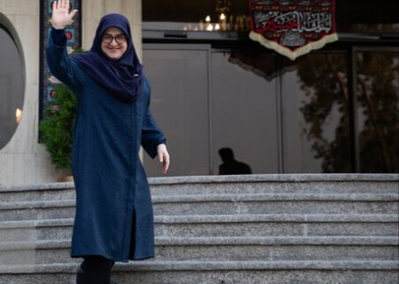 واردات ۲۰۰۰ دستگاه اتوبوس و واگذاری اختیارات به استانداران/موافقت دولت با حذف ۴ صفر از پول ملی