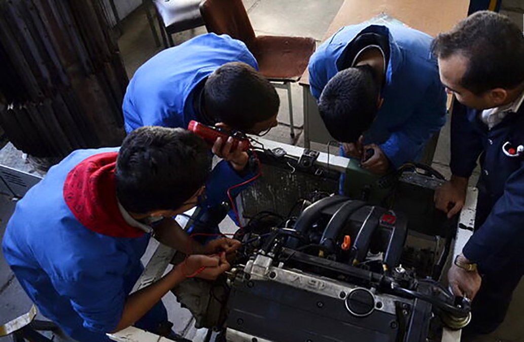 بودجه هنرستان ها از محل فروش گاز داده نمی شود / آموزش های هنرستان ها متناسب با نیازهای بازار کار نیست