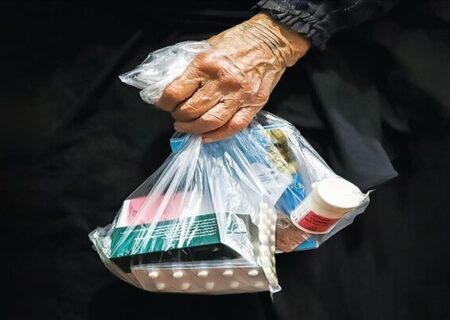 سردرگمی بیماران مبتلا به «میاستنی گراویس»؛ هیچ‌کس جواب‌گوی ما نیست/ «دارو کم است تا به آن طرف شهر برسم تمام می‌شود»