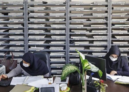 ساعت کاری ادارات تا ۱۵ شهریور تغییر نمی‌کند