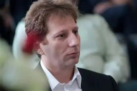 مبالغی بیش از میزان محکومیت اولیه از بابک زنجانی دریافت شده است/ تصمیم یا اقدام رسمی مبنی بر آزادسازی کامل قیمت خودرو گزارش نشده است