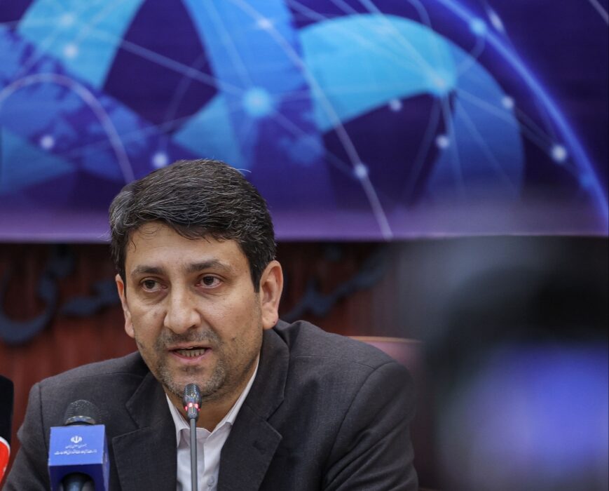 وزیر ارتباطات: از کیفیت اینترنت راضی نیستم