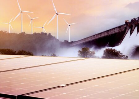 ایران باوجود ظرفیت عظیم خورشید و باد، تنها 2 هزار مگاوات انرژی تجدیدپذیر دارد