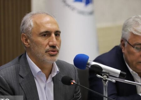 مطالبات گندمکاران، معلمان و حوزه دارو تسویه می‌شود