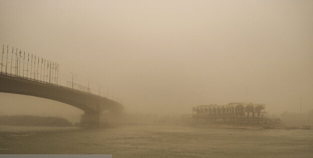 پیگیری جدی عملیات مقابله با گرد و غبار در کانون‌های بیابانی خوزستان 