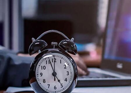 ساعات کاری ادارات از مهر ۱۴۰۴ شناورسازی می شود