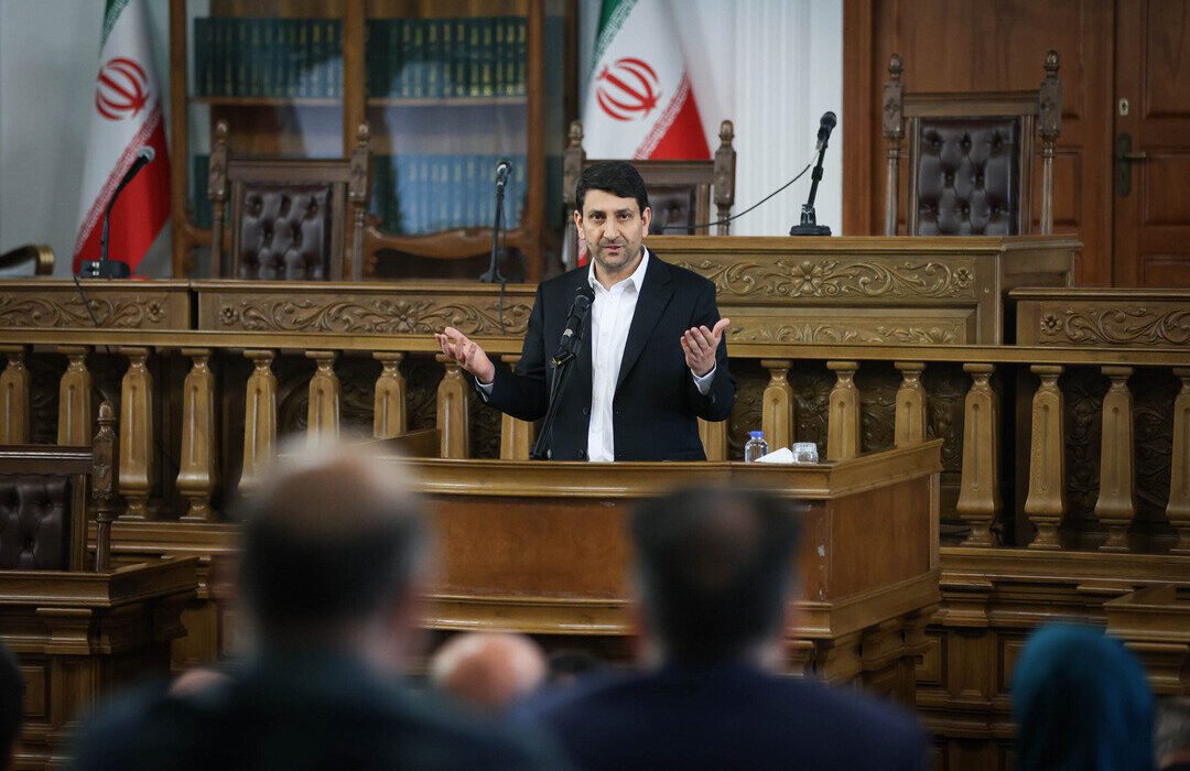 پاسخ وزیر ارتباطات درباره زمان رفع فیلترینگ تلگرام؛ در حال پیگیری هستیم!