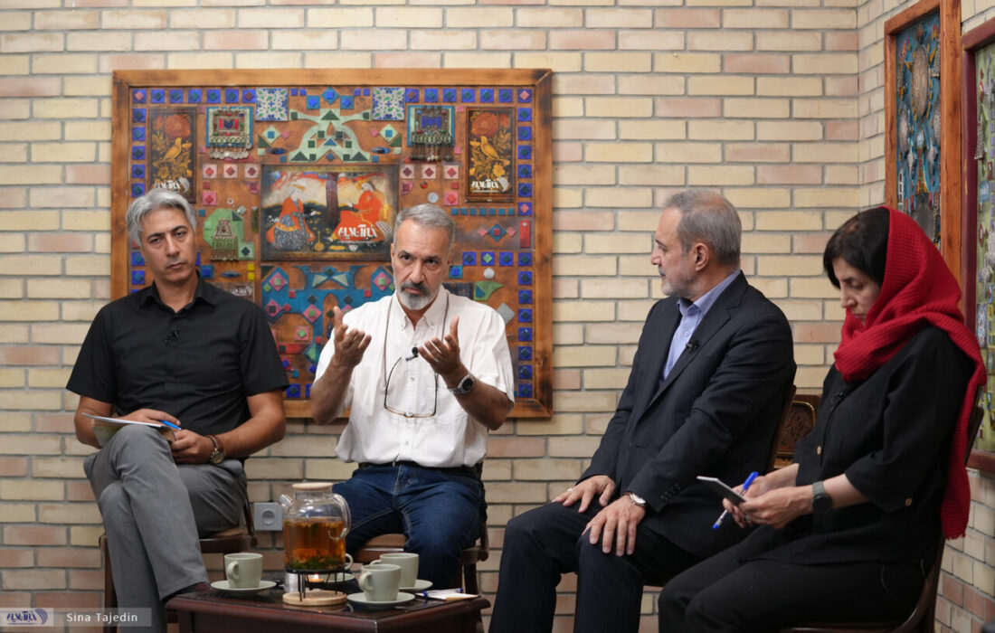 دانشآموزان سواد خواندن ندارند/ بخاطر کمبود نیرو از معلم ۸۰ ساله خواستهاند درس بدهد/ حال دانشآموزان در مدرسه خوب نیست