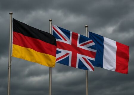 تروئیکای اروپایی از بازگشت تحریم‌های سازمان ملل علیه ایران خبر دادند