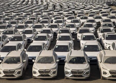 سهم ۱۰ درصدی خودروهای وارداتی از بازار/ درخواست ۲۷۰ شرکت برای واردات