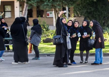 سیاست وزارت علوم برای بازگشایی دانشگاه‌ها/آغاز سال تحصیلی نودانشجویان از هفته سوم مهر