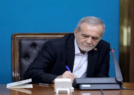 فردا پزشکیان به مجلس می رود