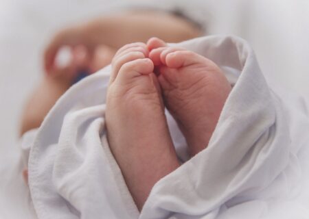 علائم هشدار دهنده فلج مغزی در کودکان؛ اختلالات حرکتی را جدی بگیرید