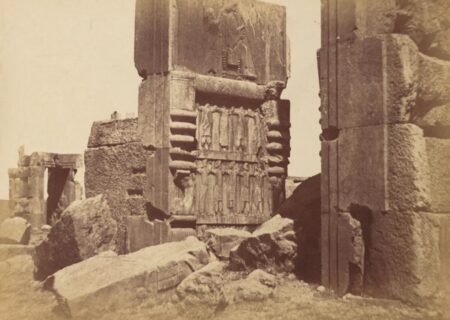 احتمال خروج تخت جمشید از فهرست میراث جهانی