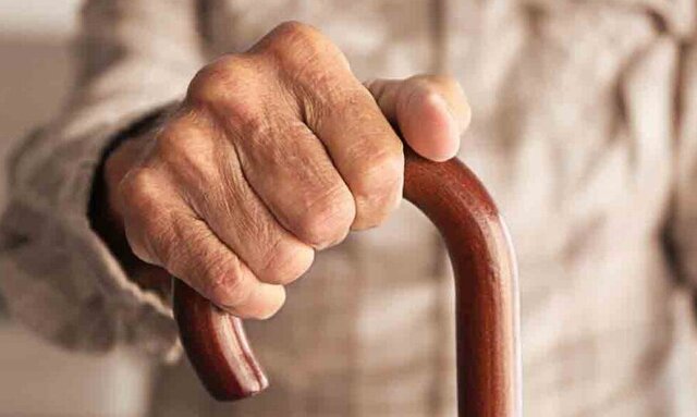 سالمندان حدود ۱۳ درصد جمعیت کشور / لزوم مناسبسازی زیرساختهای شهری برای سالمندی جمعیت