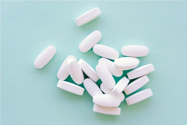 دانشمند ایرانی، باور رایج درباره مکملهای کلسیم را رد کرد