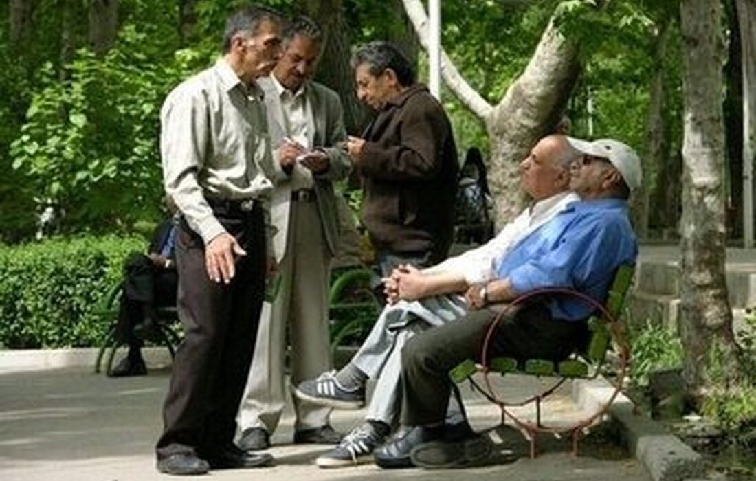 بازنشستگان بخوانند؛ زمان پرداخت بیمه تکمیلی بازنشستگان اعلام شد