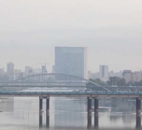 آلودگی هوا در ۱۲ شهر خوزستان/ ۶ شهر در وضعیت «قرمز»