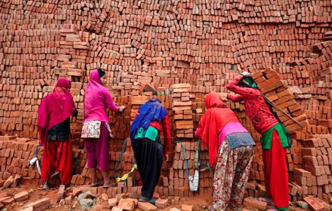 شکاف جنسیتی دستمزد در سال ۲۰۲۵ میلادی بیشتر می‌شود