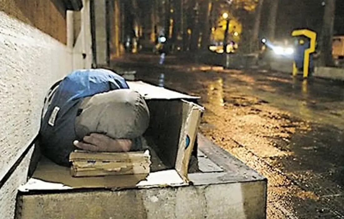 کارتن‌خوابی نتیجه شکست سیاست‌های مسکن است/ با وجود سازمان‌های متعدد، برنامه‌ای برای مقابله با بی‌خانمانی نداریم