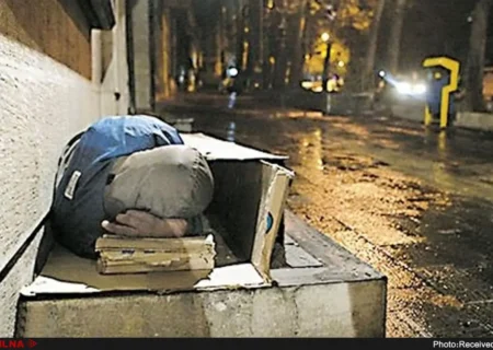 کارتن‌خوابی نتیجه شکست سیاست‌های مسکن است/ با وجود سازمان‌های متعدد، برنامه‌ای برای مقابله با بی‌خانمانی نداریم