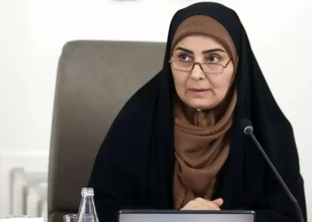 طرح استیضاح وزیر راه با ۷۰ امضا به هیئت رئیسه مجلس ارسال شد